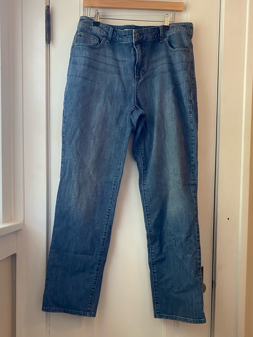 Chico’s Platinum Denim jeans Ultimate Fit Slim Leg 2.5 14 midtone rinse
